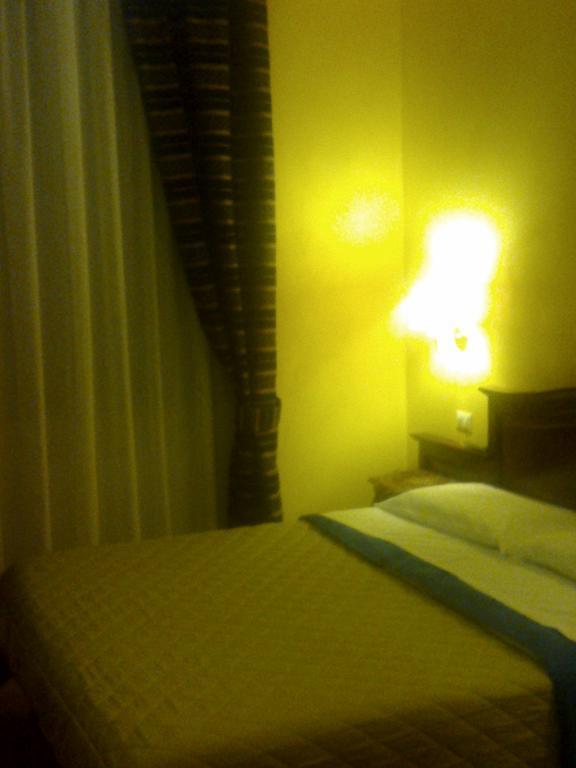 3 Lati Di Pitagora B&B Rom Eksteriør billede