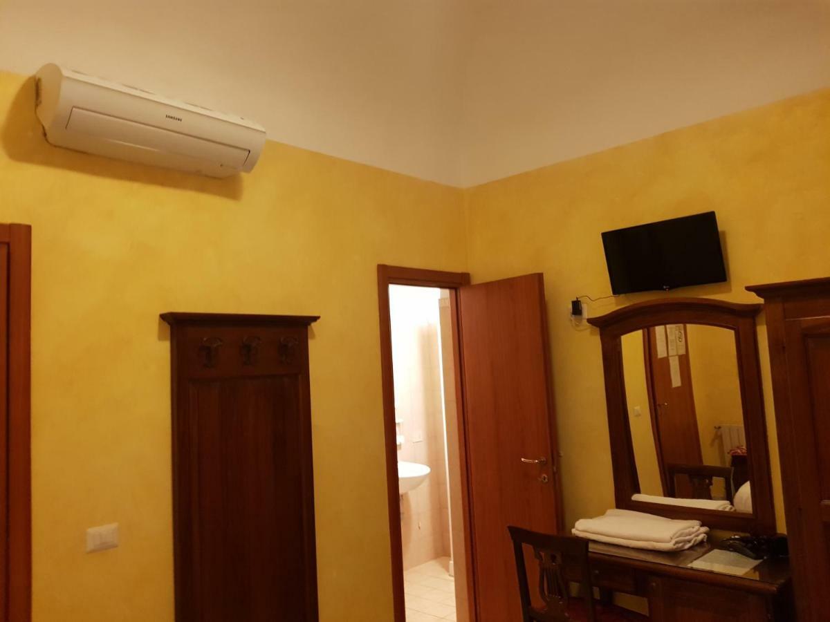 3 Lati Di Pitagora B&B Rom Eksteriør billede